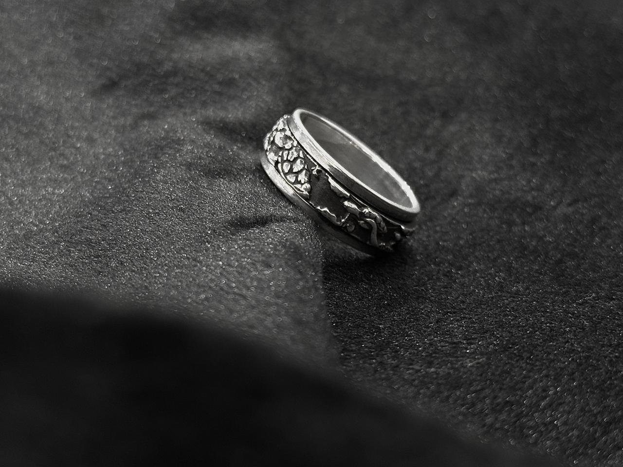 Skyfire 925 Silver Spinning Dragon Ring