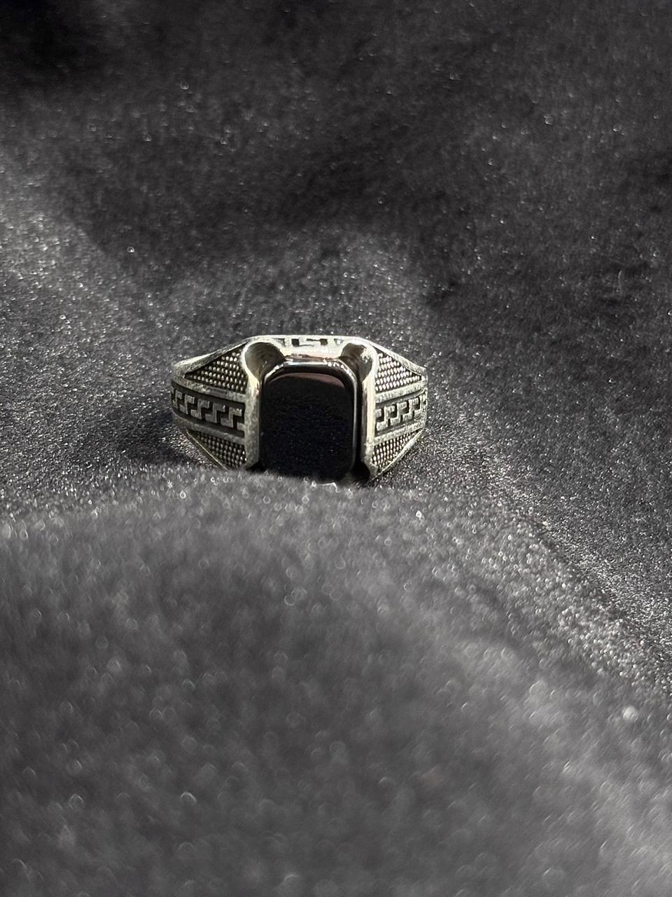 Obsidian Guard 925 Silver Onyx Ring