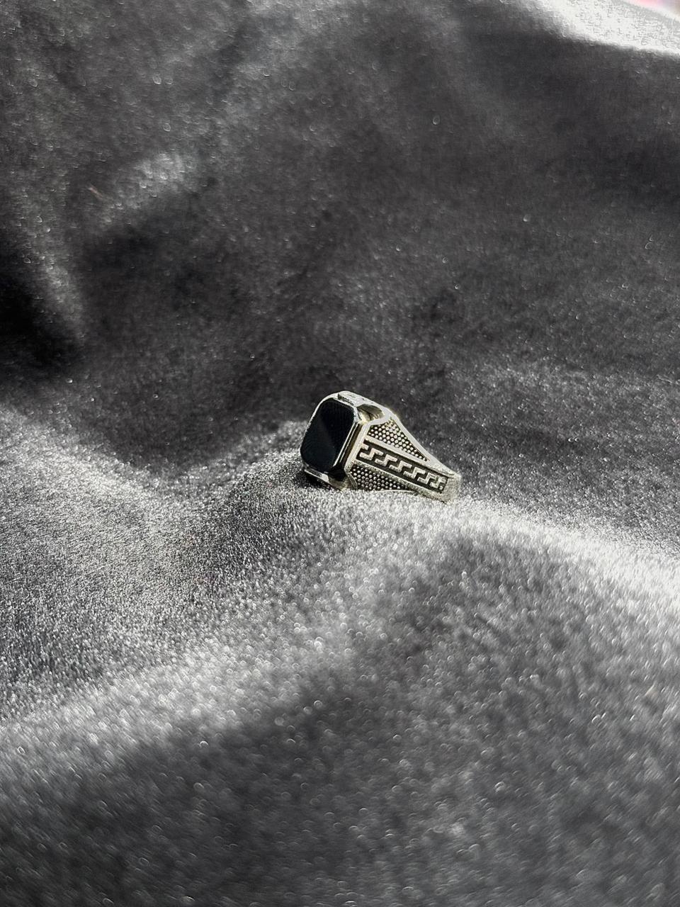 Obsidian Guard 925 Silver Onyx Ring