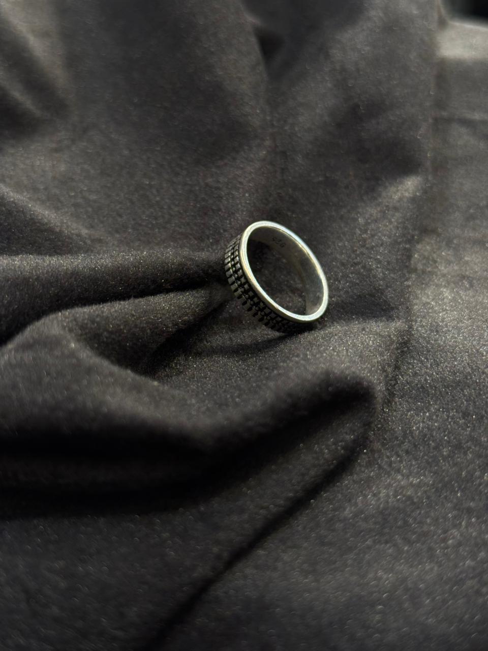 Gridline 925 Silver Band