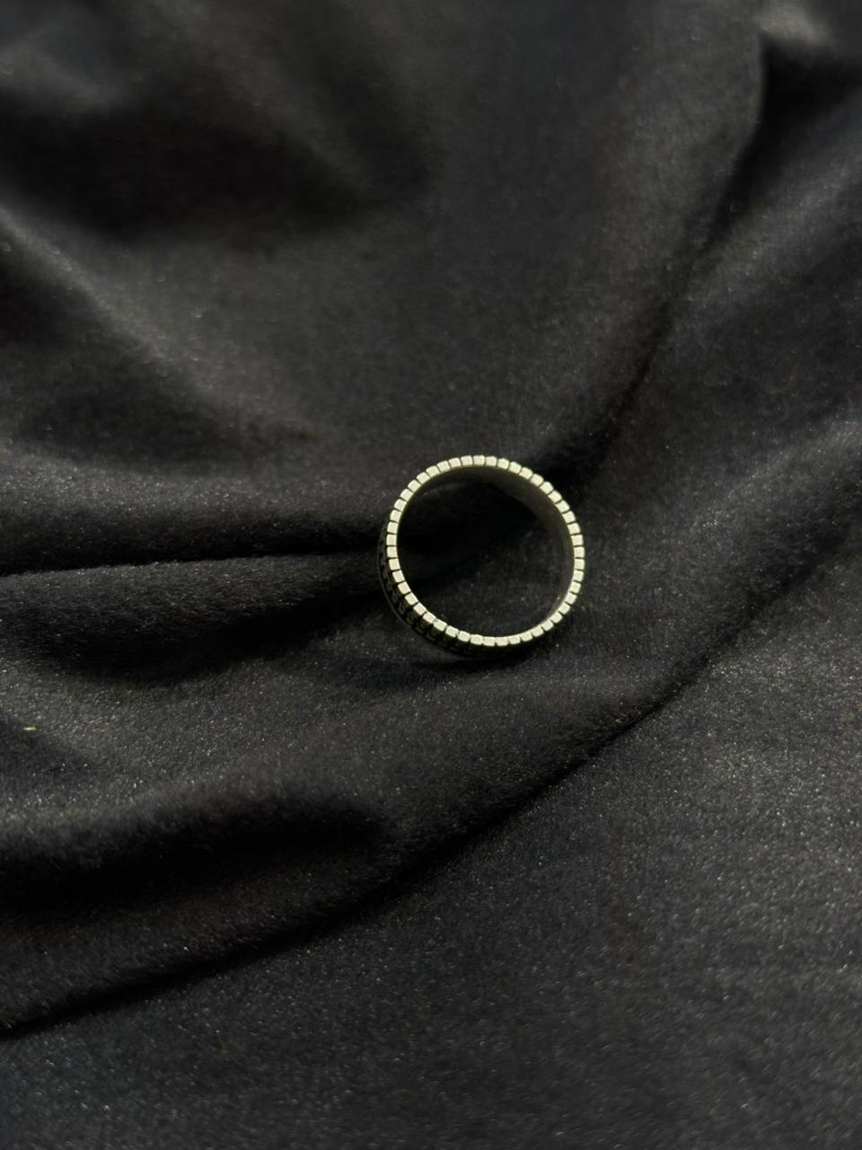 Gridline 925 Silver Band