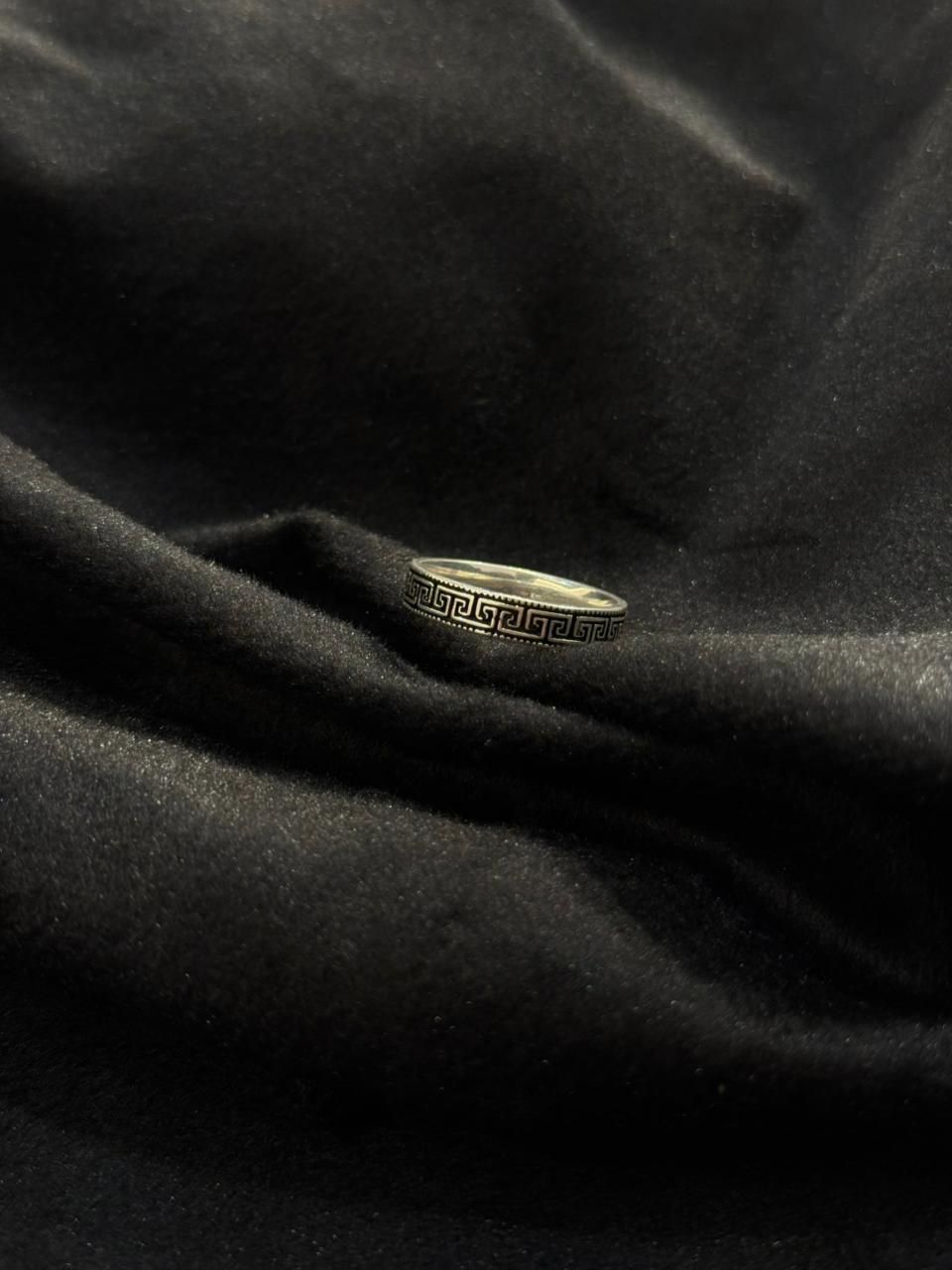 The Labyrinth Band | 925 Silver